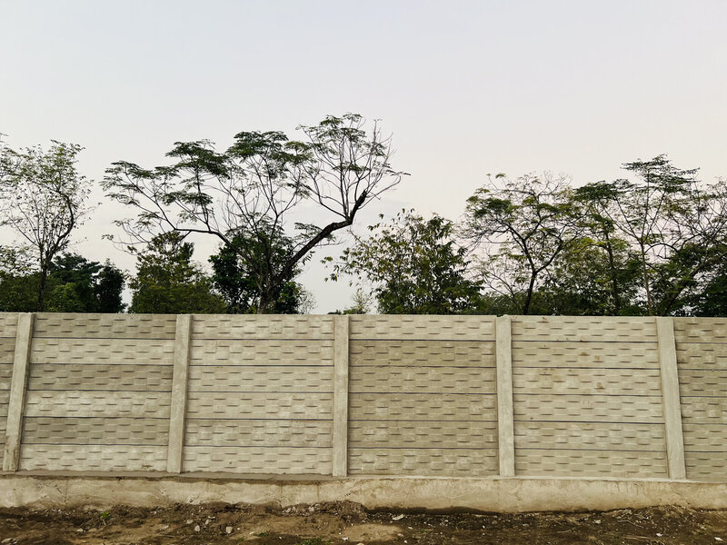 Pre-cast concrete wall installation - photo 5