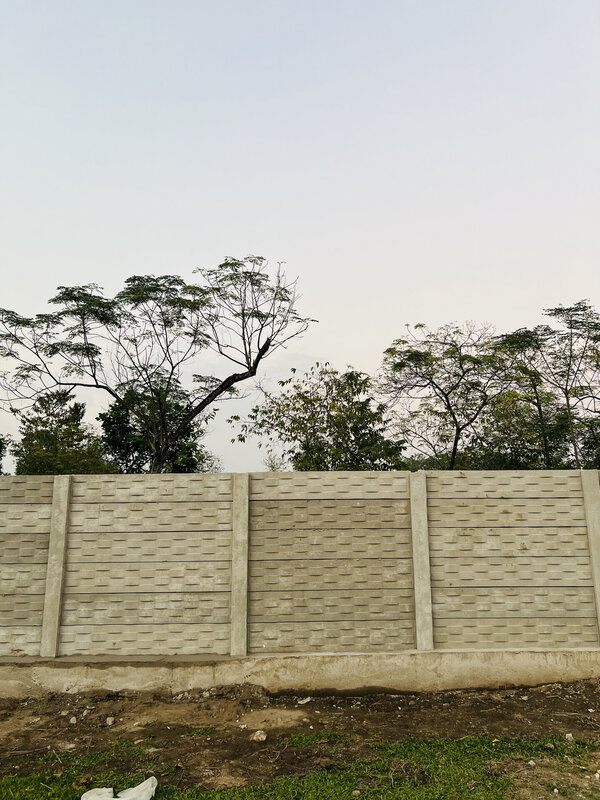 Pre-cast concrete wall installation - photo 6