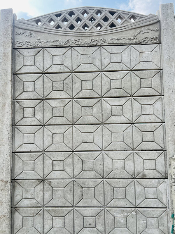 Pre-cast concrete wall installation - photo 7